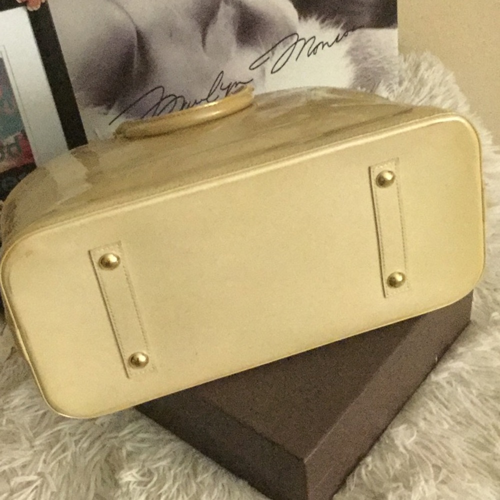 Louis Vuitton monogram elegance hand bag - Picture 4 of 8